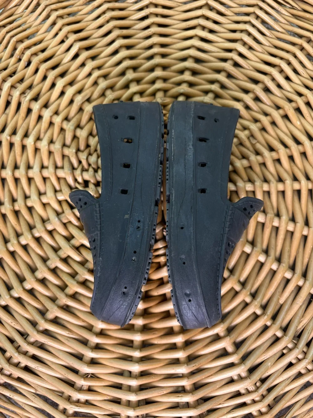 Floafers Black Prodigy Kid's Waterproof Perforated Loafers Size 10